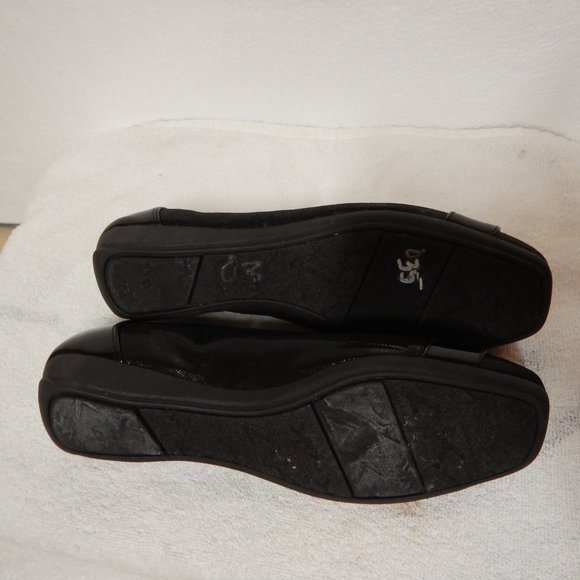 Anne Klein Uplift Flat Size 6M Black - Picture 5 of 7